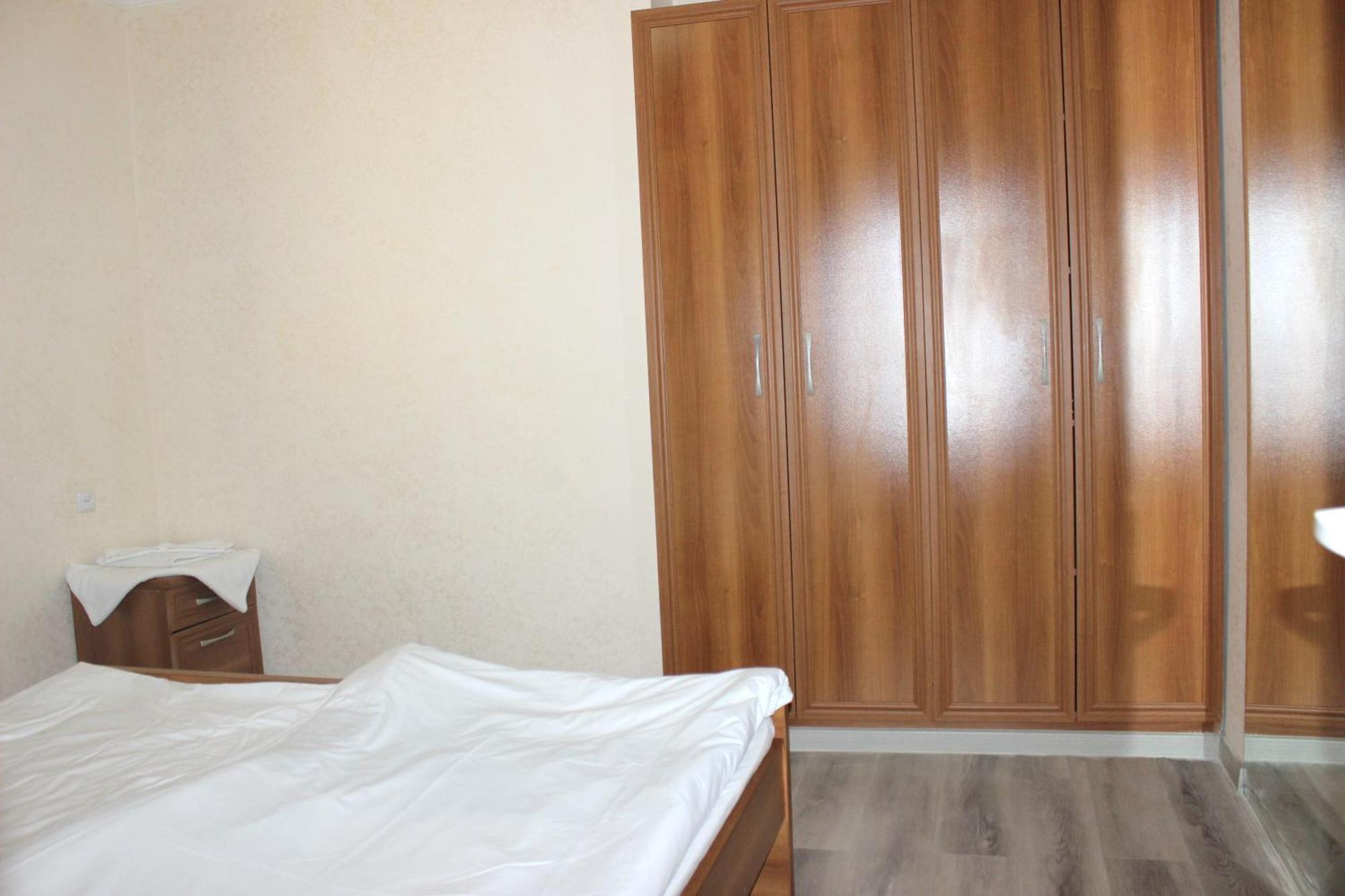 Holiday Home On Aygestan 11 เยเรวาน ห้อง รูปภาพ