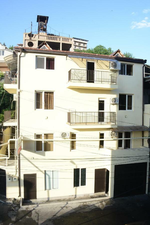 Holiday Home On Aygestan 11 เยเรวาน ภายนอก รูปภาพ