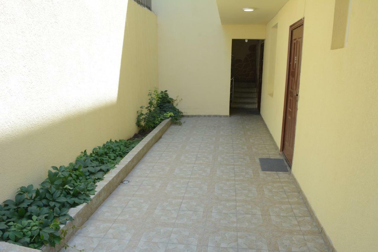 Holiday Home On Aygestan 11 เยเรวาน ภายนอก รูปภาพ